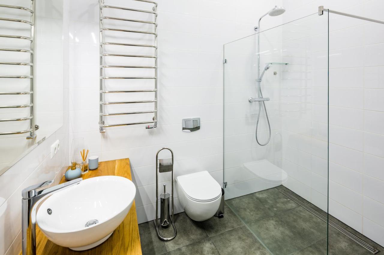 New Large 2 Bedroom In Lviv Historic Centre Exterior foto